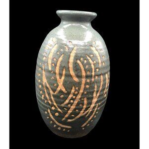 Sgraffito Etched Studio Pottery Vase Green 9 Inch Signed Stoneware Glazed